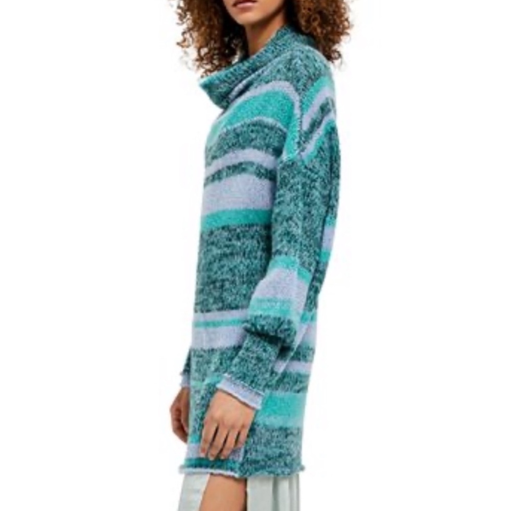 Free People Candy Stripe Tunic Sweater in Waterfalls Combo sz xs NWT - Picture 8 of 9